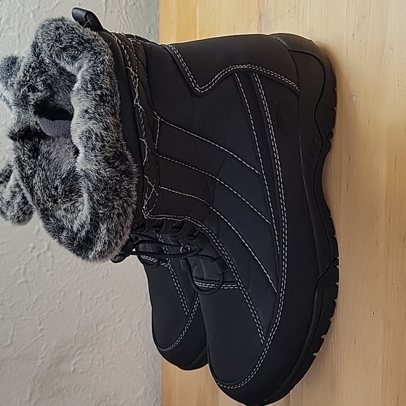 NWOT Totes Ankle Boots - Picture 3 of 5